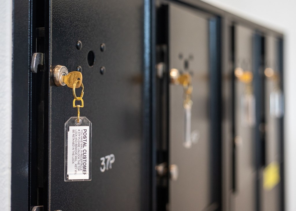 the door to a locker with a tag on it
