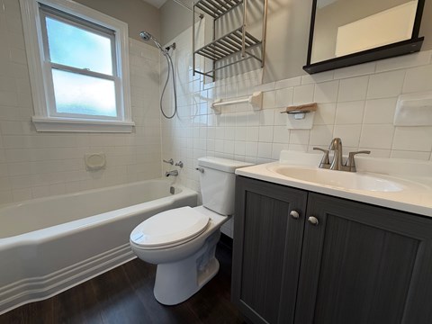 5531 Minor Ln. 3 Beds Apartment for Rent