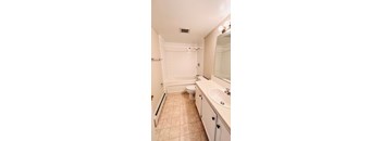 1 Bedroom, 1 Bathroom