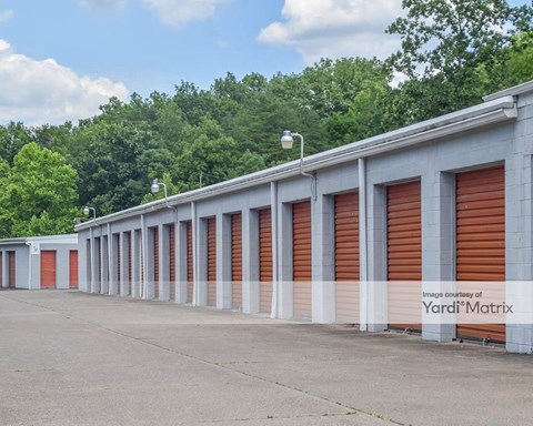 Storage Units for Rent available at 5032 West Washington Street, Charleston, WV 25313