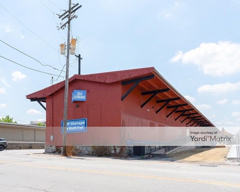 Storage Units for Rent available at 135 East North Street, York, PA 17401