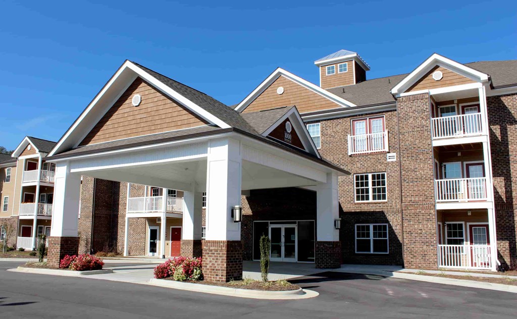 the building where the hotel is located