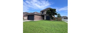 4/2.5 2460 sqft