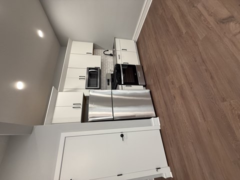 1020 4Th St. 1 Bed Apartment for Rent