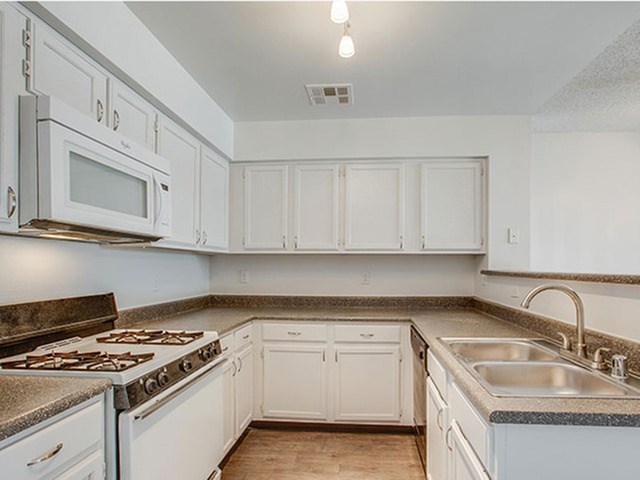 Source URL: https://medialibrarycf.entrata.com/13886/MLv3/3/27/2022/4/12/10496/599922984f5c4600.jpg