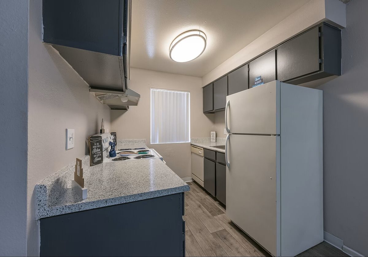 Hesperian Falls Apartments