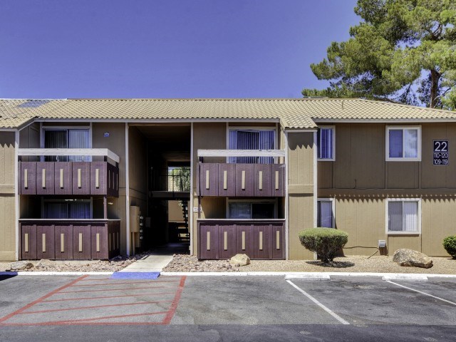 Source URL: https://medialibrarycf.entrata.com/13886/MLv3/3/27/2022/4/12/11191/5d617f289356d9.37954380141.jpg