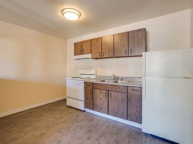 Source URL: https://medialibrarycf.entrata.com/13886/MLv3/3/27/2022/4/12/10982/5af67086929055.59098597118.jpg