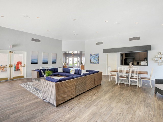 Source URL: https://medialibrarycf.entrata.com/13886/MLv3/3/27/2022/4/12/11084/5bcc2d59a10846.21857783196.jpg