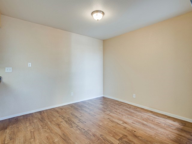 Source URL: https://medialibrarycf.entrata.com/13886/MLv3/3/27/2022/4/12/10843/5a128d2fe61c0914.jpg