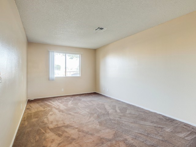 Source URL: https://medialibrarycf.entrata.com/13886/MLv3/3/27/2022/4/12/10857/5a128d94db283737.jpg