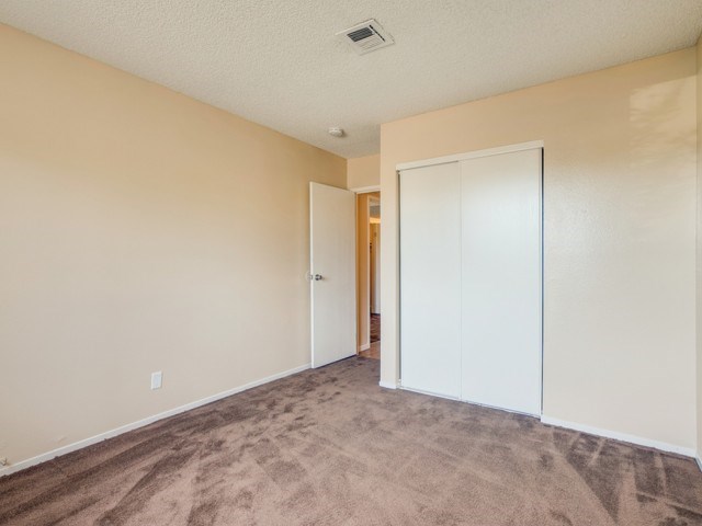 Source URL: https://medialibrarycf.entrata.com/13886/MLv3/3/27/2022/4/12/10861/5a128daa55002555.jpg