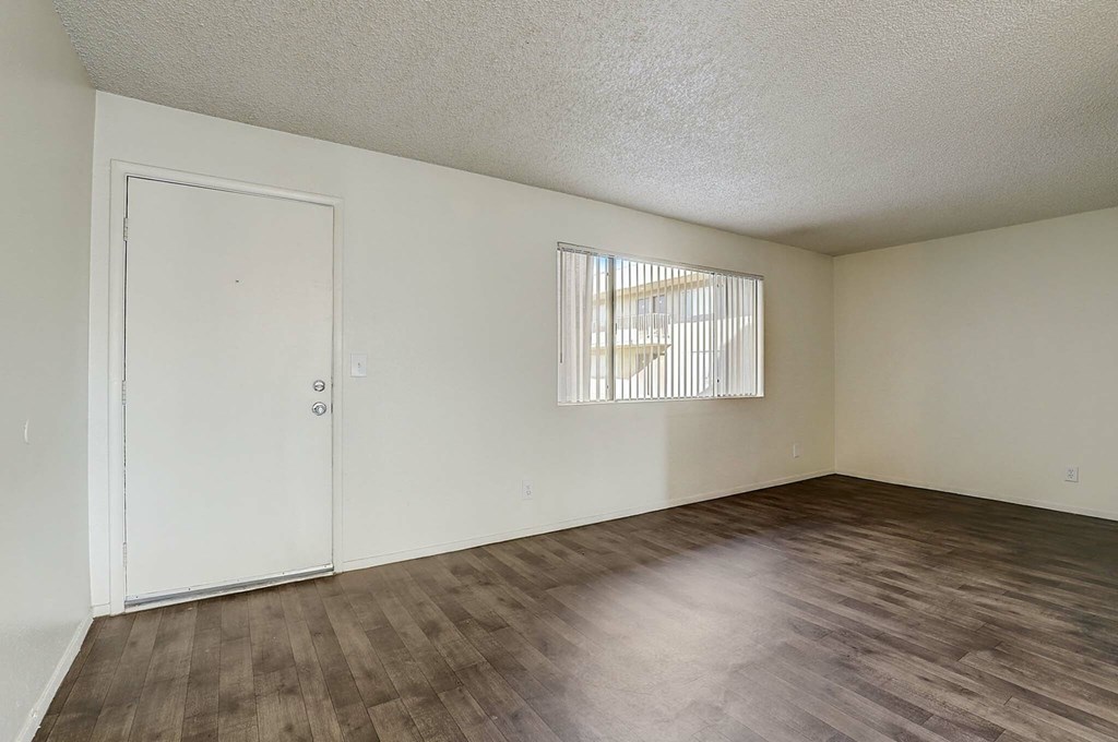 Source URL: https://medialibrarycf.entrata.com/13886/MLv3/3/27/2024/04/10/110535/66176f9f6ea885.98379202495.jpg