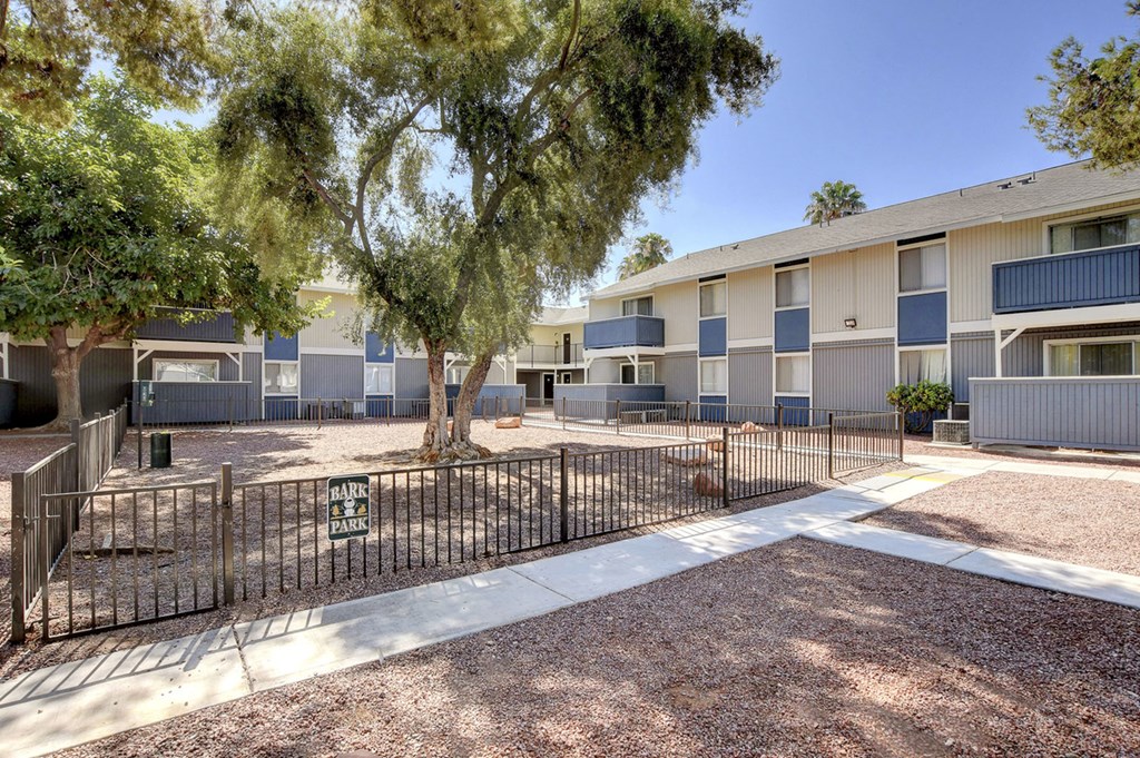 Source URL: https://medialibrarycf.entrata.com/13886/MLv3/3/27/2022/4/12/11154/5d5b83099a1978.19784530342.jpg