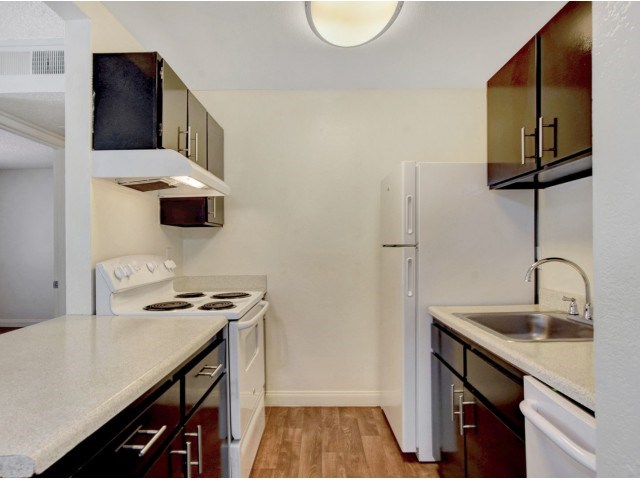 Source URL: https://medialibrarycf.entrata.com/13886/MLv3/3/27/2022/4/12/11175/5d5b83c6123424.88682868953.jpg