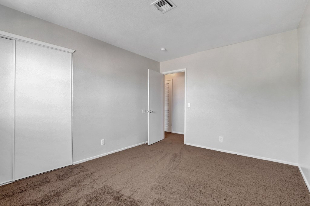 Source URL: https://medialibrarycf.entrata.com/13886/MLv3/3/27/2022/12/12/065256/6397daf63bd900.72737411606.jpg