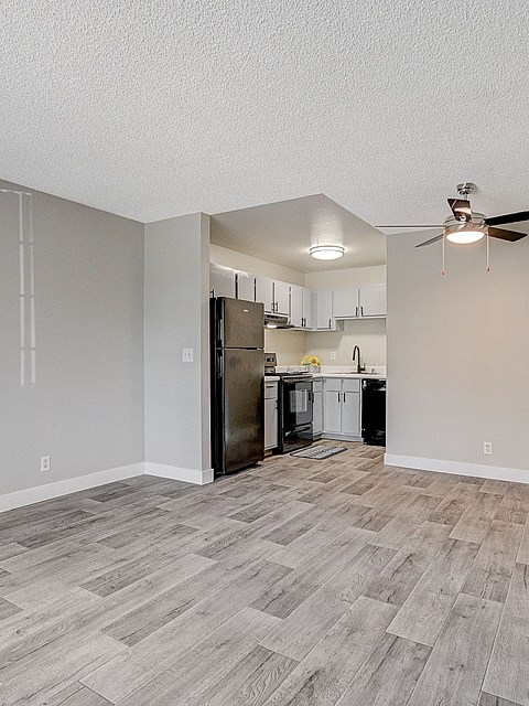 Source URL: https://medialibrarycf.entrata.com/13886/MLv3/4/22/2025/01/10/013500/678184748420e0.63872873640.jpg