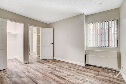 4600 W Sirius Ave Studio-3 Beds Apartment, Conventional, Conventional, Conventional, Conventional, Conventional, Conventional for Rent - Photo Gallery 64