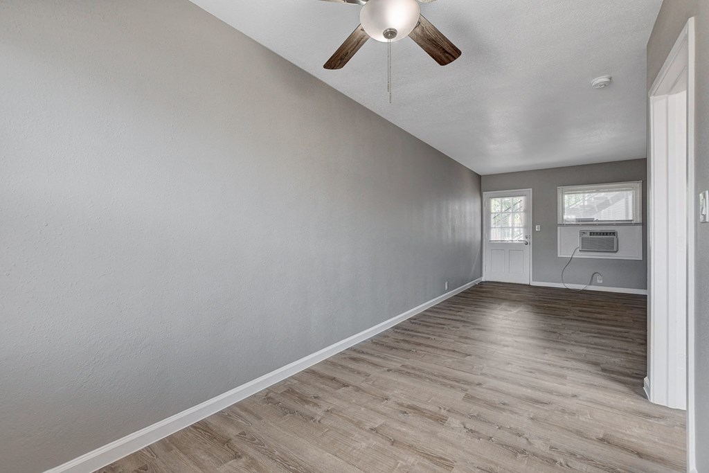 Source URL: https://medialibrarycf.entrata.com/13886/MLv3/3/27/2023/05/16/050054/64640b265993b8.14685247107.jpg