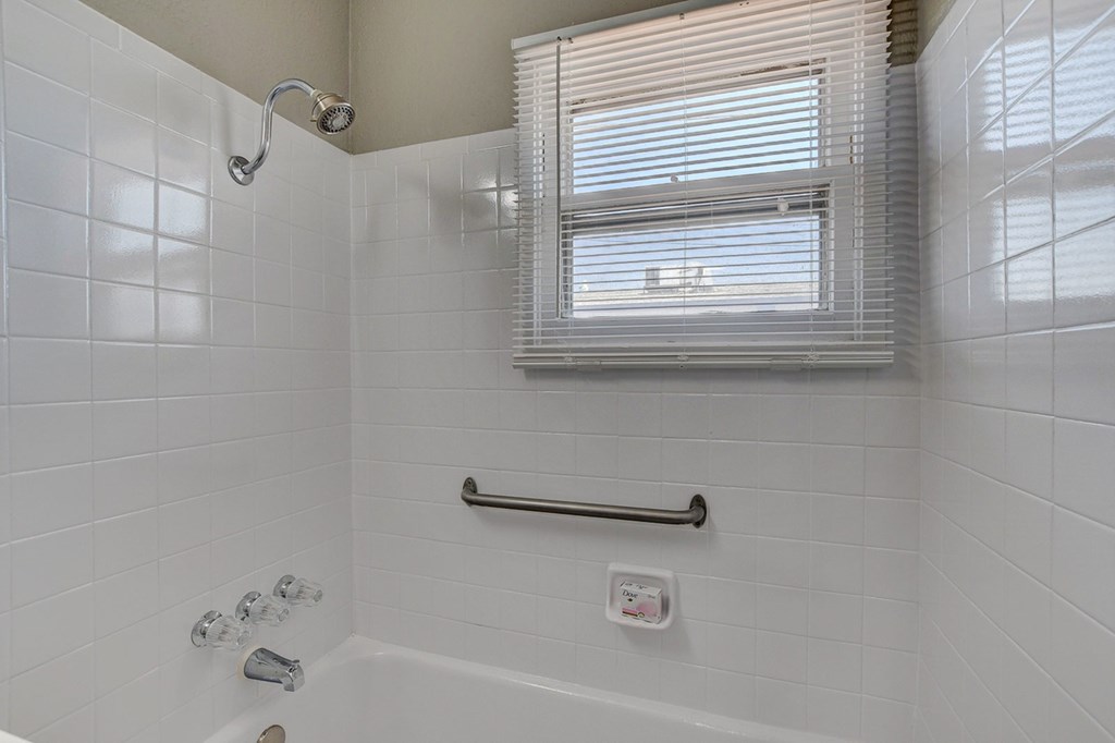 Source URL: https://medialibrarycf.entrata.com/13886/MLv3/3/27/2023/05/16/051139/64640daade5657.05478107726.jpg