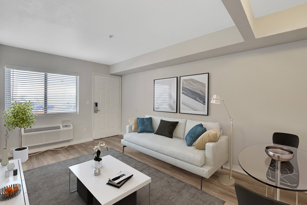 Source URL: https://medialibrarycf.entrata.com/13886/MLv3/3/27/2022/07/20/101803/62d8d379bd7597.32149608543.jpg