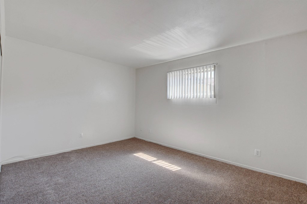 Source URL: https://medialibrarycf.entrata.com/13886/MLv3/3/27/2022/03/17/124539/623381d2e94d28.51345291861.jpg