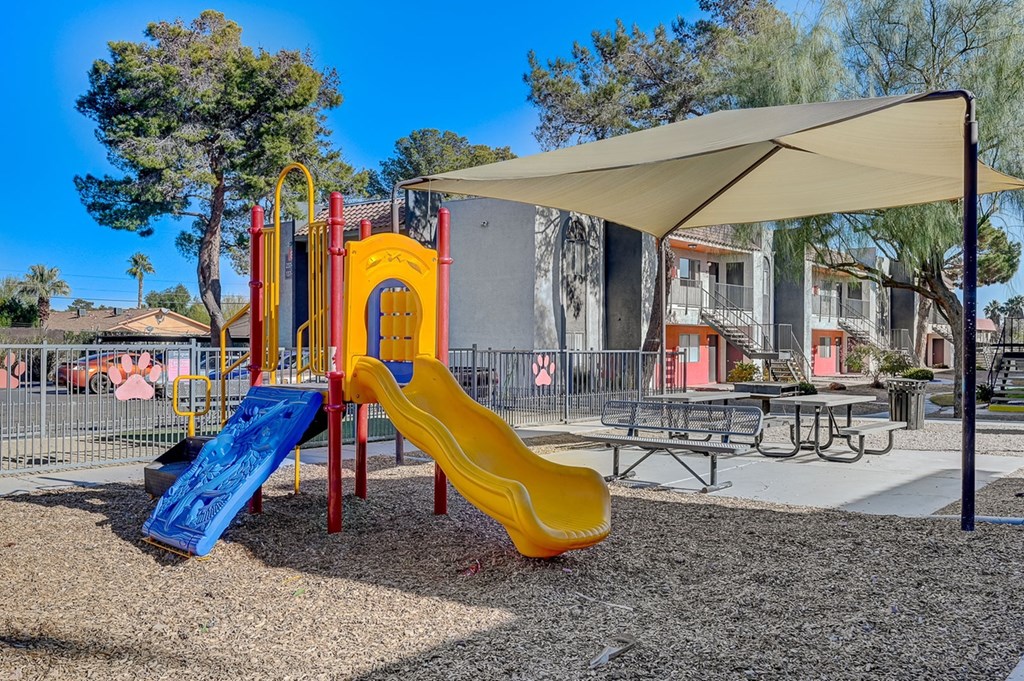 Source URL: https://medialibrarycf.entrata.com/13886/MLv3/3/27/2023/12/27/084908/658cf034999a16.01399670452.jpg