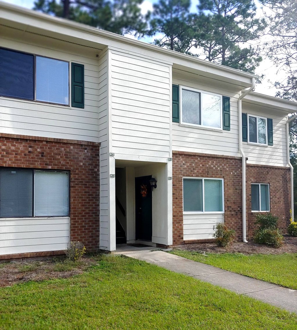 Shallotte Manor Apartments, 408 Whiteville Road NW, Shallotte, NC ...