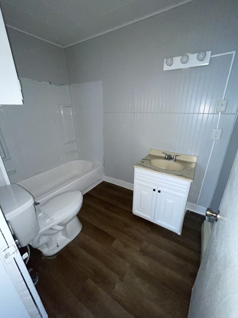 715 Madison Avenue 1 Apartment for Rent