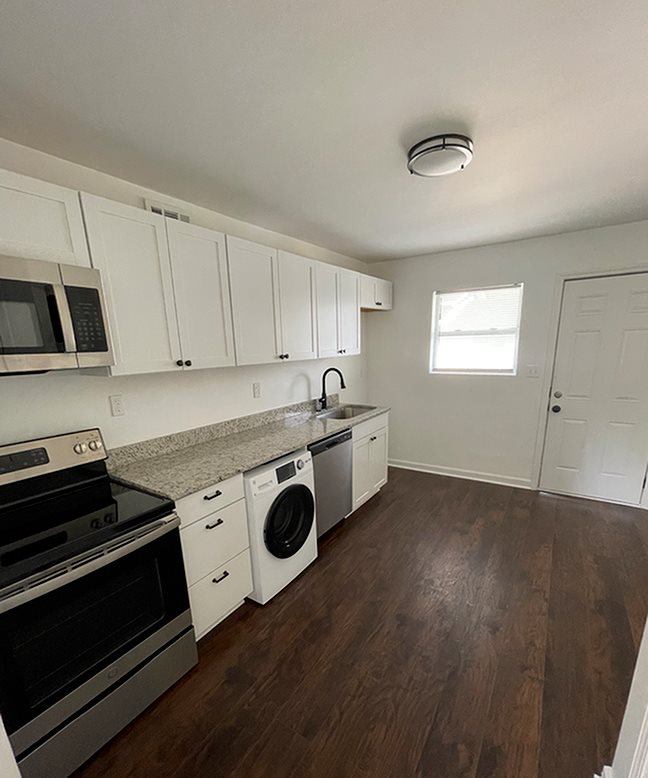 345 Lanier Apartments