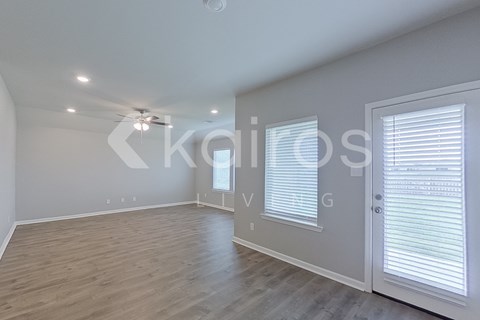 113 Yardley Ct 3 Beds Apartment for Rent
