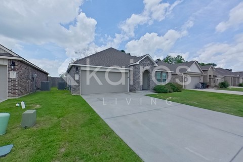 124 Yardley Ct 4 Beds Apartment for Rent