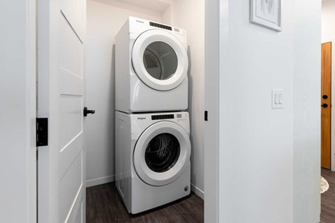282 Hunter Road Studio-3 Beds Apartment for Rent