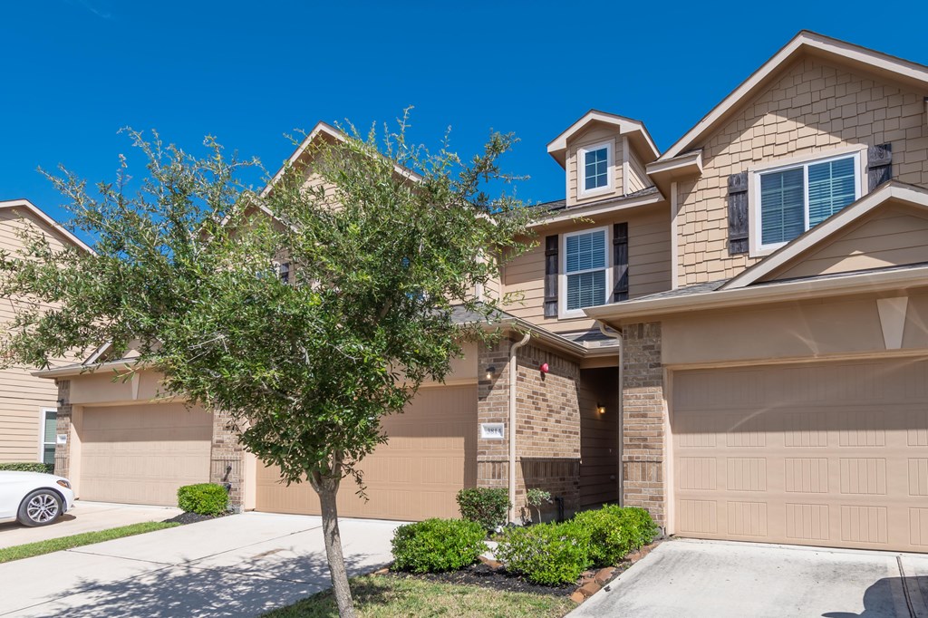 Source URL: https://medialibrarycf.entrata.com/19285/MLv3/3/27/2024/08/06/010716/66b274646f4470.13286265839.jpg