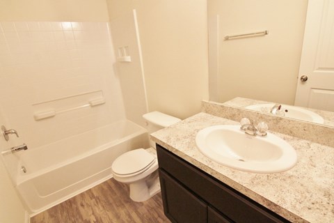 13141 Northwest Fwy.? 3-4 Beds Apartment, Conventional, Conventional, Conventional, Conventional, Conventional, Conventional for Rent - Photo Gallery 5