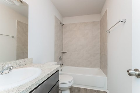 13141 Northwest Fwy.? 2-4 Beds Apartment, Conventional, Conventional, Conventional, Conventional, Conventional, Conventional for Rent - Photo Gallery 28