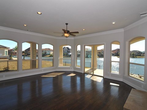 Source URL: https://medialibrarycf.entrata.com/19285/MLv3/4/22/2024/09/19/075946/66ec2e52818163.32910892396.jpg