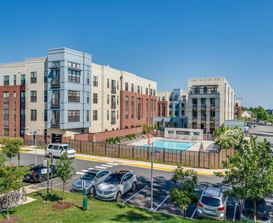 Lerner Windmill Parc Apartments, 21258 Windmill Parc Drive, Dulles, VA ...