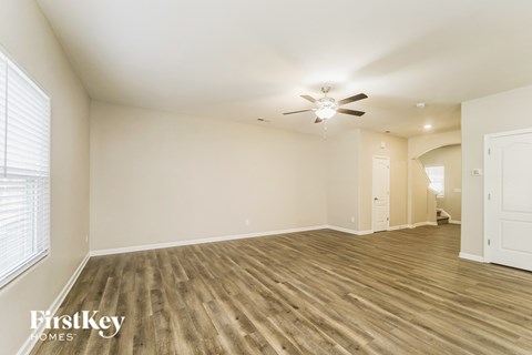 969 Joselynn Drive 3 Beds Apartment for Rent