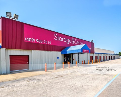 Storage Units for Rent available at 6701 Gulfway Drive, Groves, TX 77619
