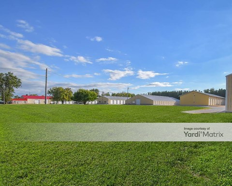 Storage Units for Rent available at 6531 West Kimberly Road, Davenport, IA 52806