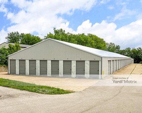Storage Units for Rent available at 4417 North Brady Street, Davenport, IA 52806