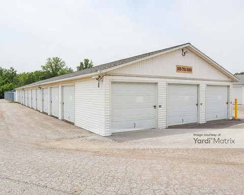 Storage Units for Rent available at 1508 Avenue Of The Cities, East Moline, IL 61244