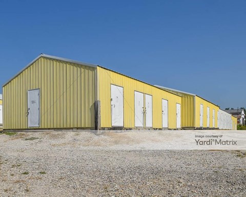 Storage Units for Rent available at 3106 R Street, Bedford, IN 47421