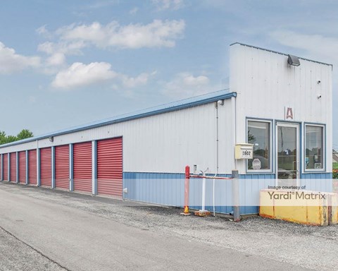 Storage Units for Rent available at 1602 East Center Road, Kokomo, IN 46902
