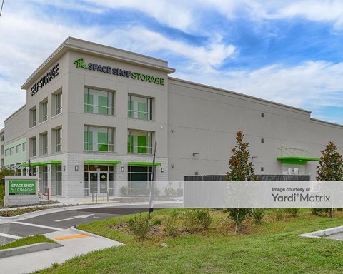 Storage Units for Rent available at 1141 East Memorial Blvd, Lakeland, FL 33801