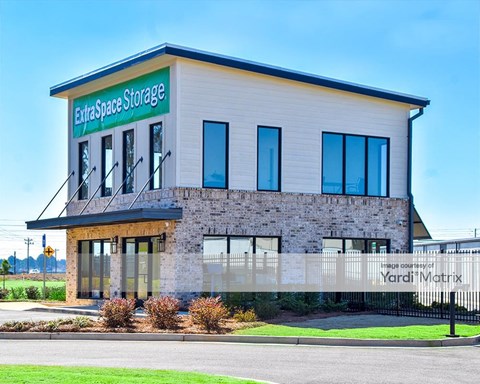 Storage Units for Rent available at 200 Leamington Blvd, Byron, GA 31008