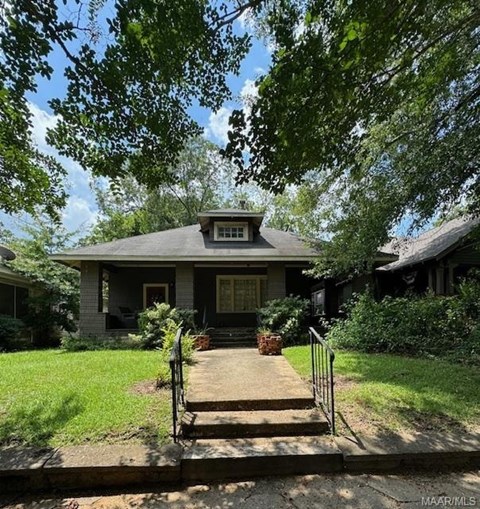 Clanton Ave Unit A  460 1 Apartment for Rent