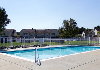 Swimming Pool - Photo Gallery 3