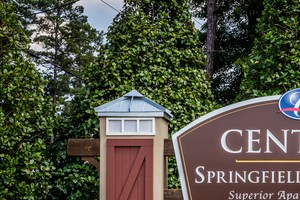 Century Springfield Meadows Apartments 1555 Paddock Club